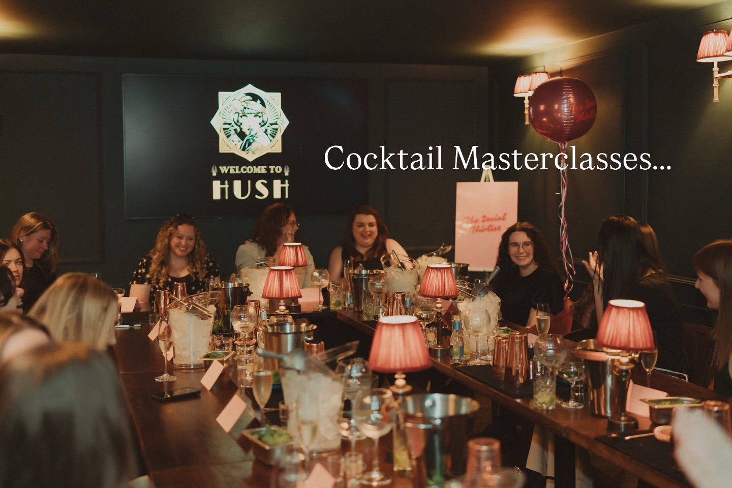 Cocktail masterclass in a private bar